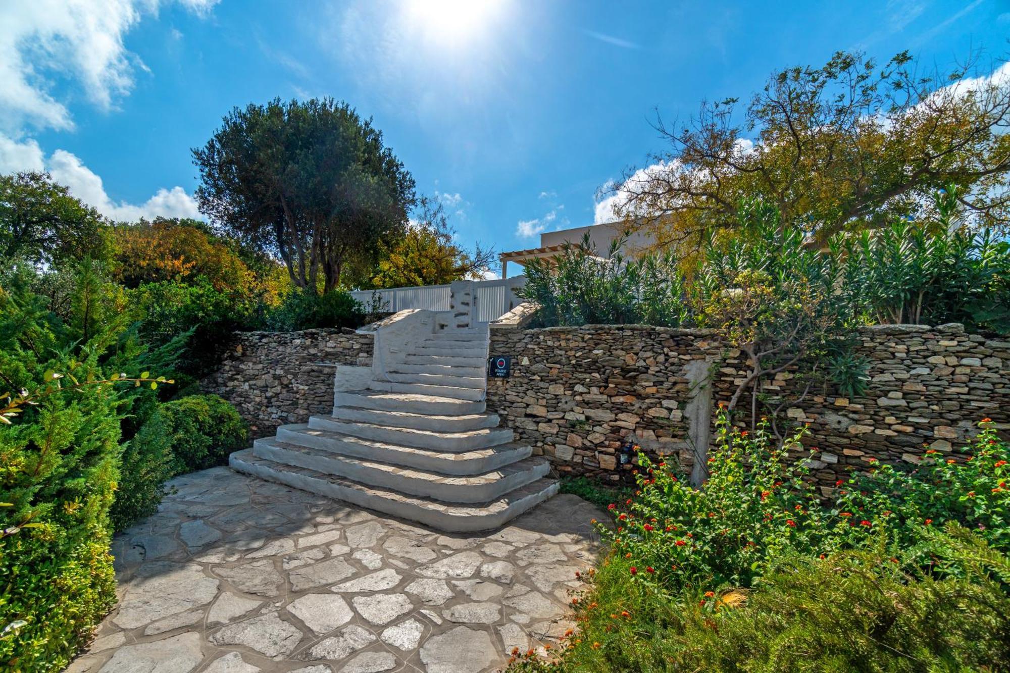 Rabagas Suites Luxury - In The Heart Of Sifnos 아폴로니아 외부 사진