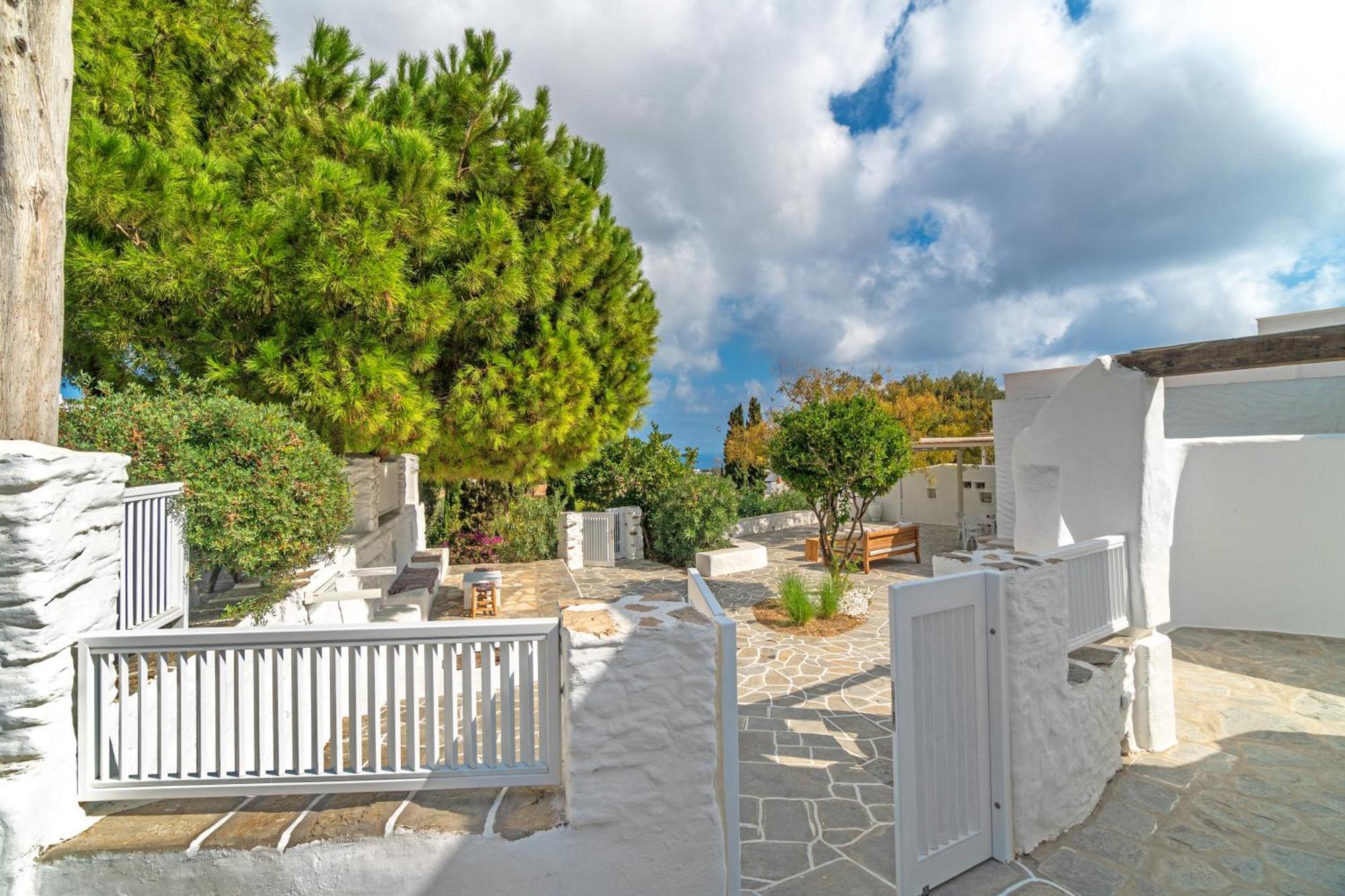 Rabagas Suites Luxury - In The Heart Of Sifnos 아폴로니아 외부 사진